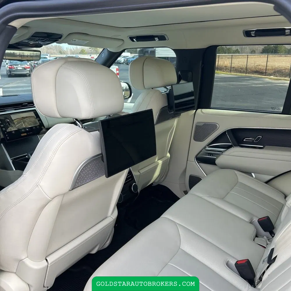 2024 Land Rover Range Rover P550e Autobiography