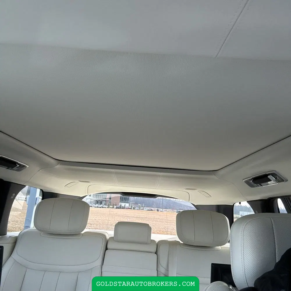 2024 Land Rover Range Rover P550e Autobiography