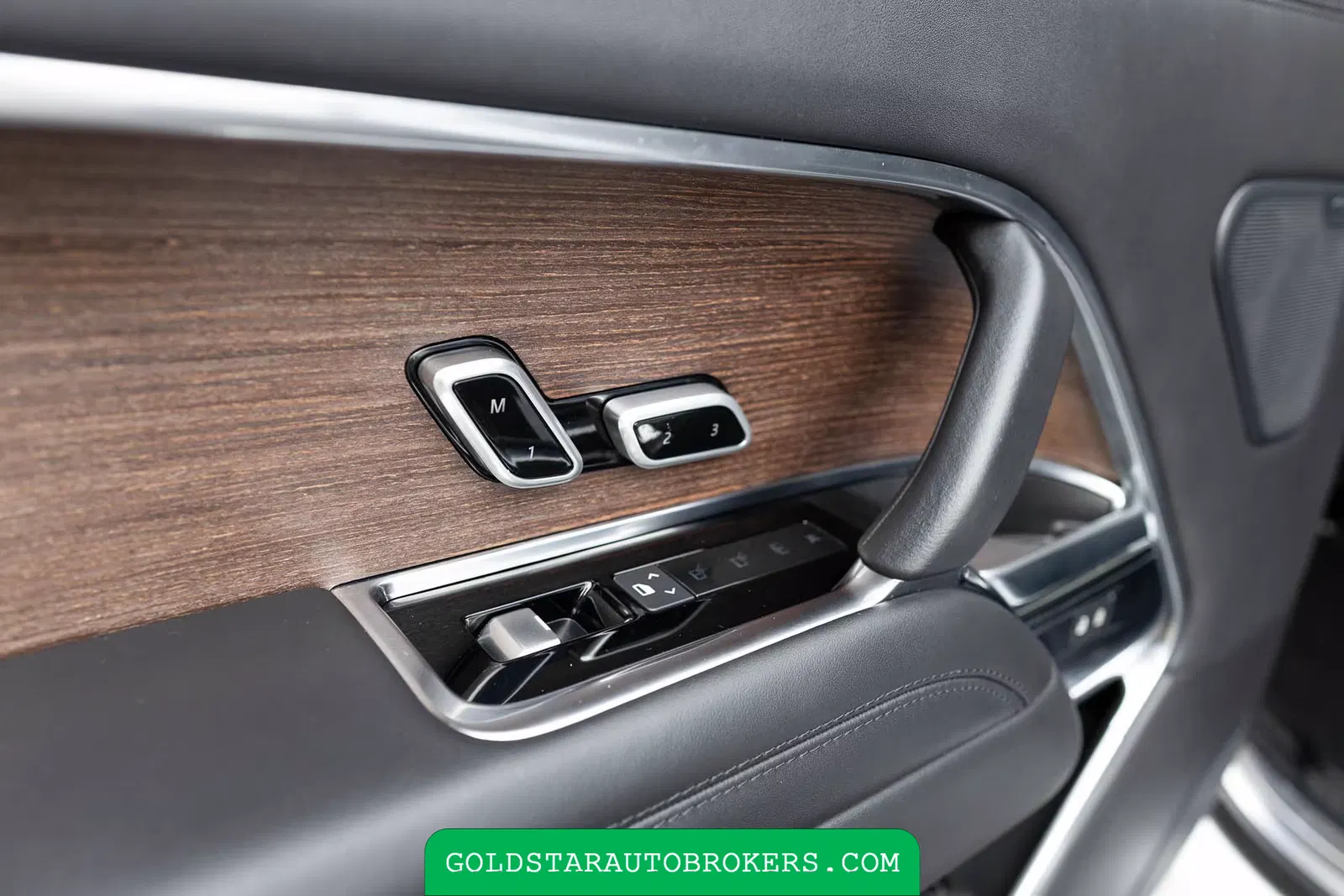 2023 Land Rover Range Rover P530 Autobiography LWB