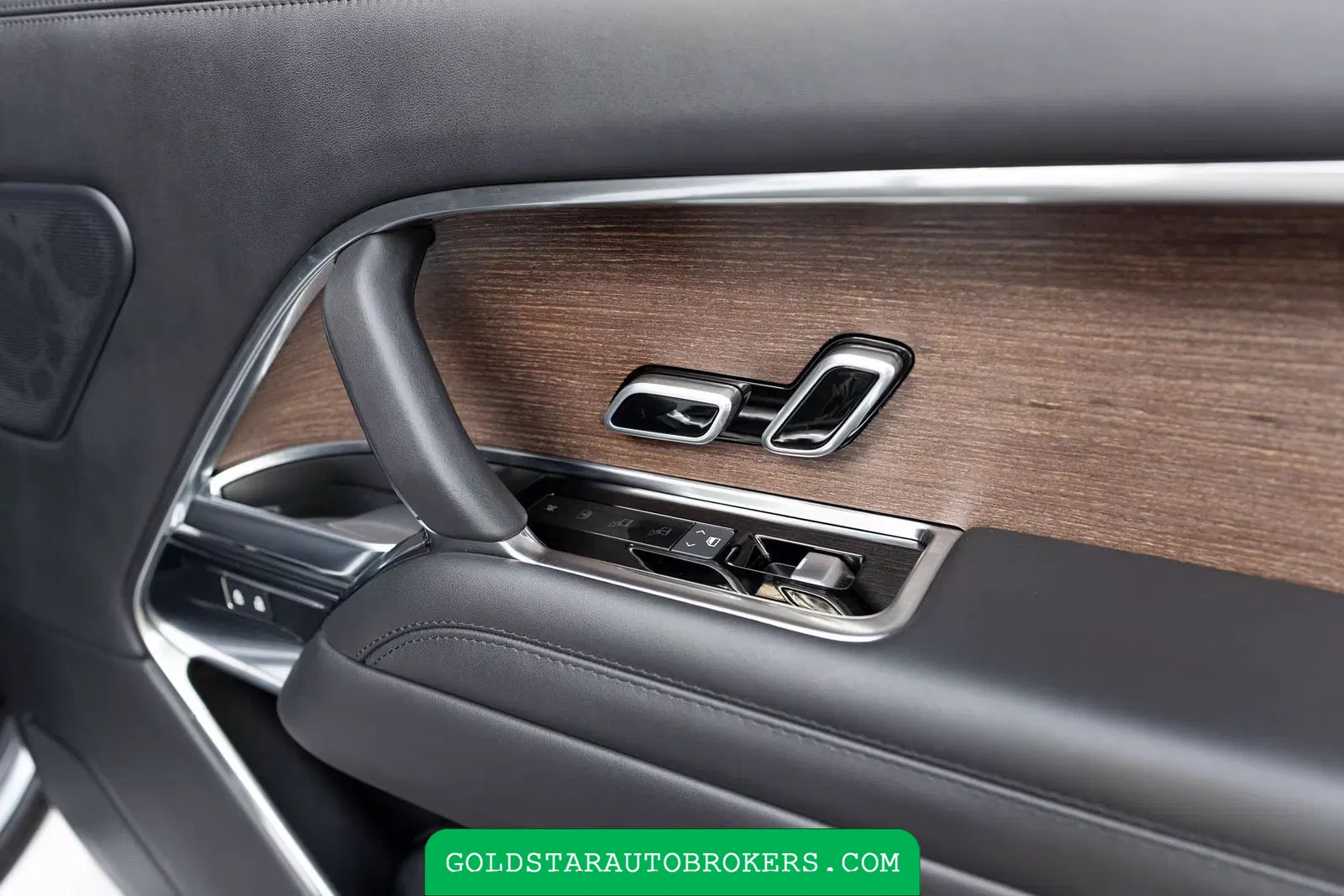 2023 Land Rover Range Rover P530 Autobiography LWB