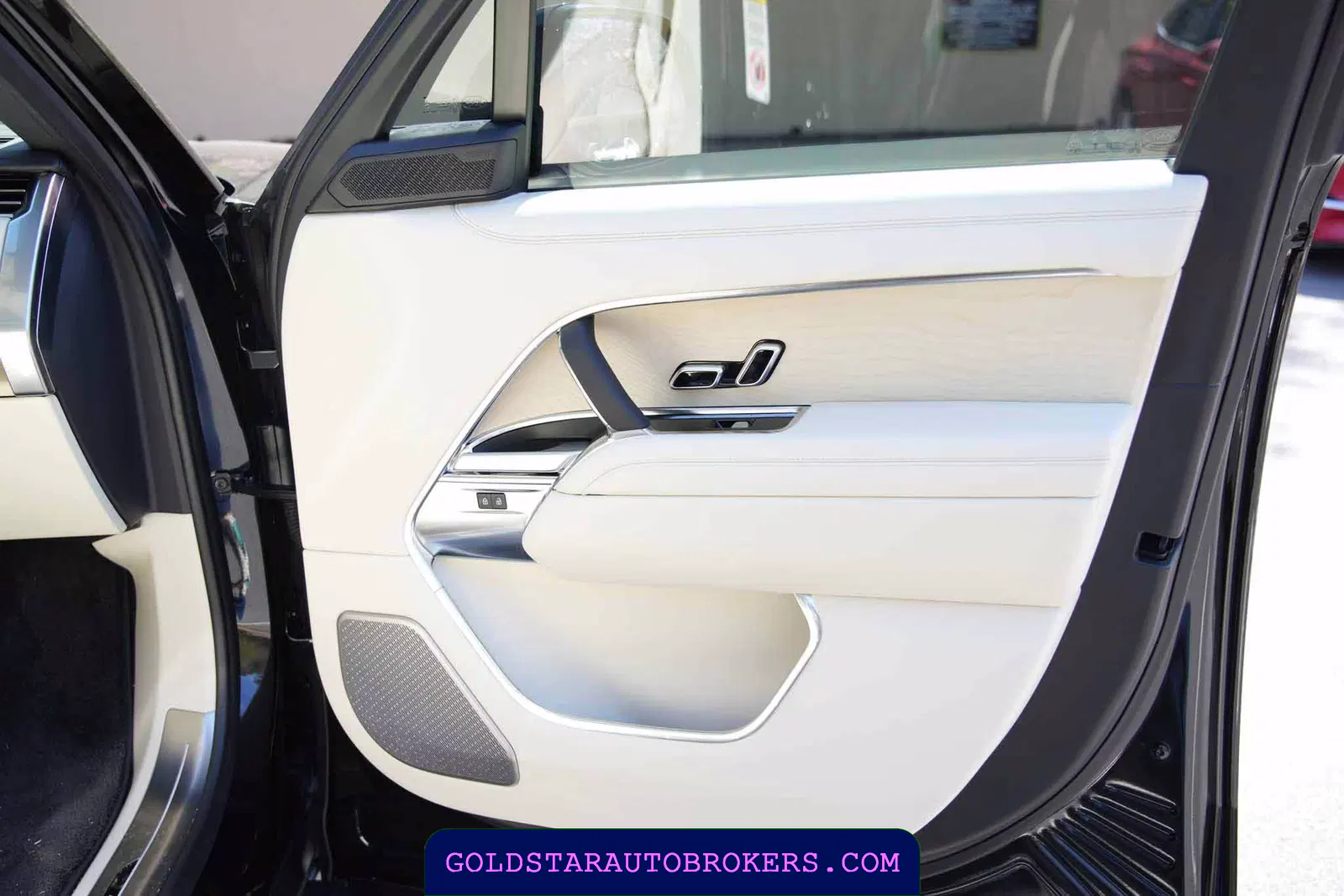 2024 Land Rover Range Rover P530 Autobiography LWB