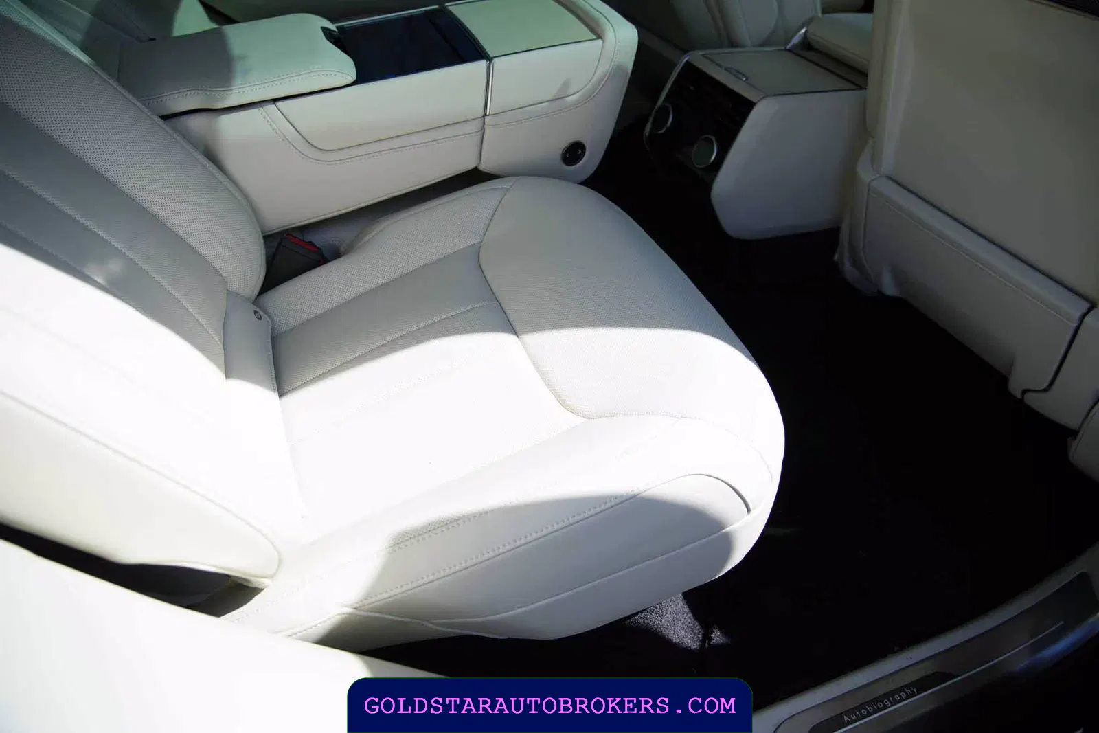 2024 Land Rover Range Rover P530 Autobiography LWB