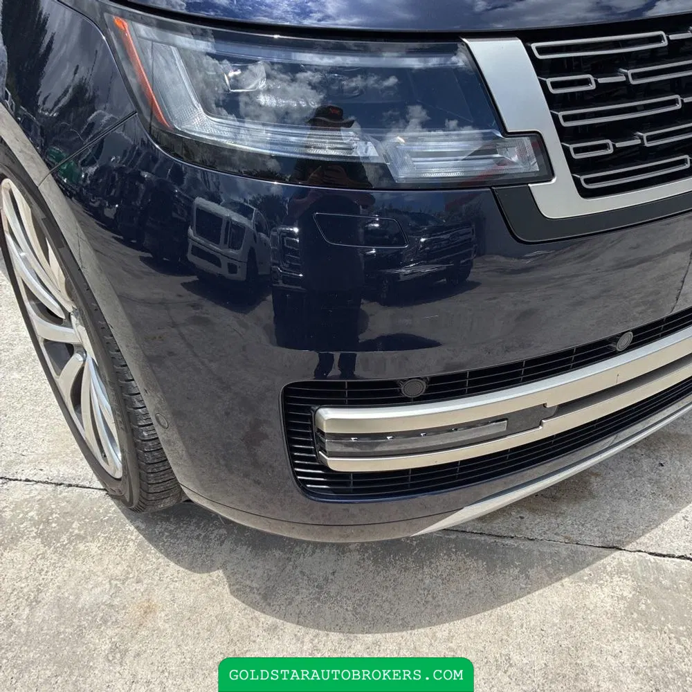 2023 Land Rover Range Rover P530 SE