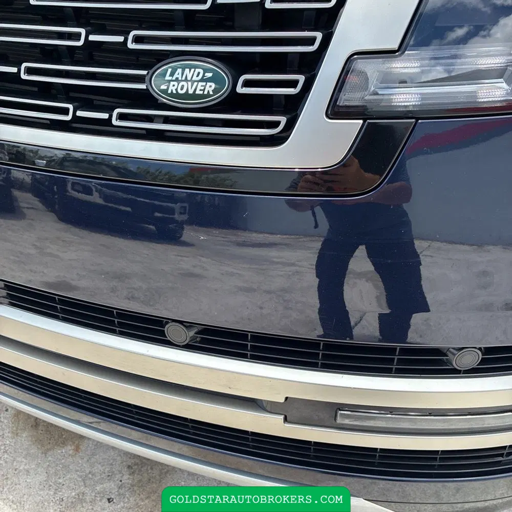 2023 Land Rover Range Rover P530 SE