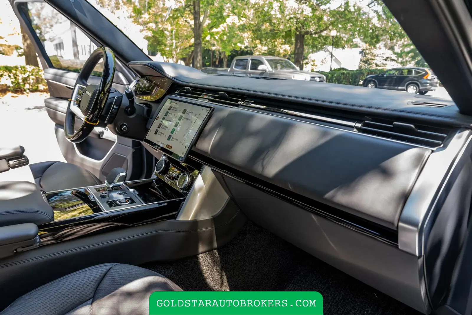2023 Land Rover Range Rover P530 SE