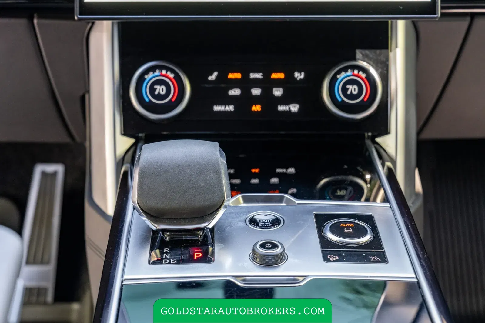 2023 Land Rover Range Rover P530 SE