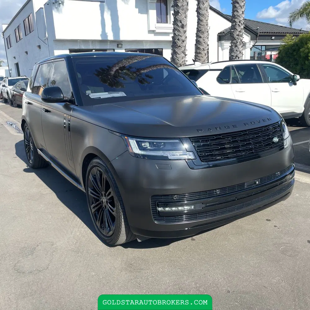 2023 Land Rover Range Rover P530 SE