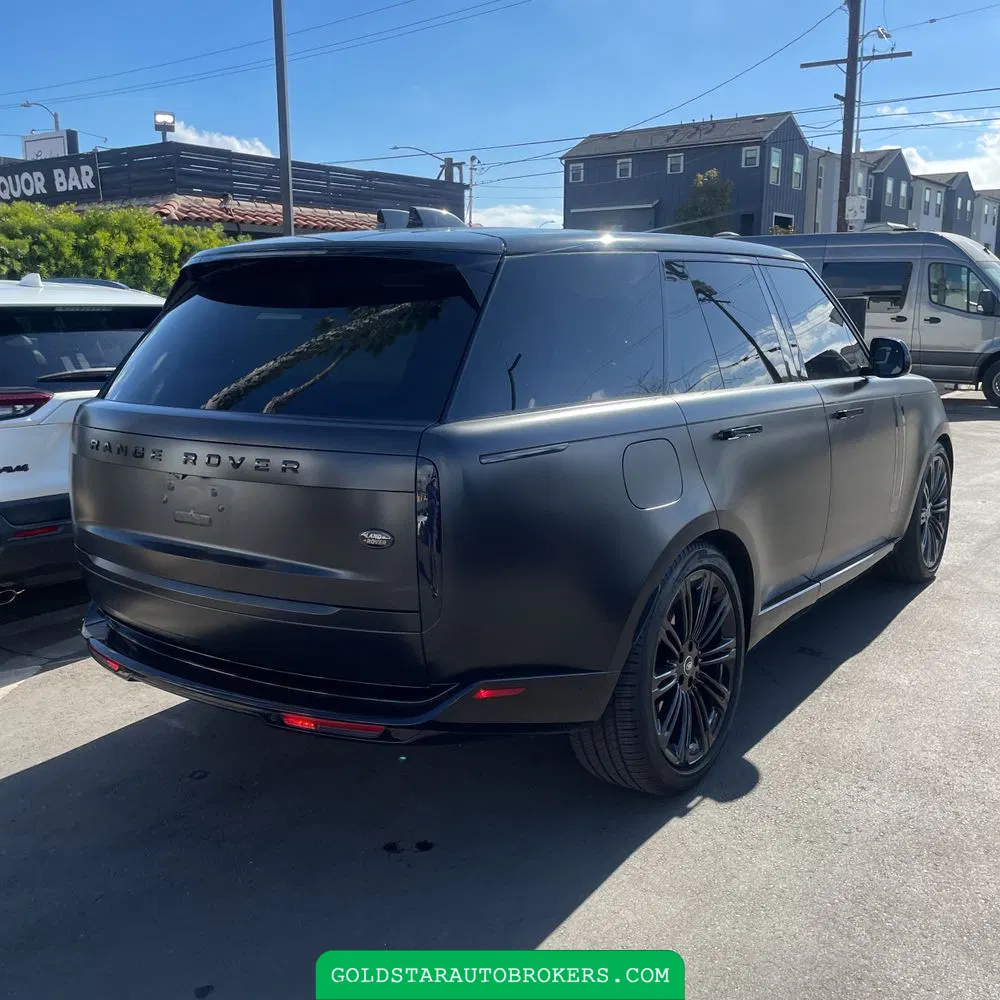 2023 Land Rover Range Rover P530 SE