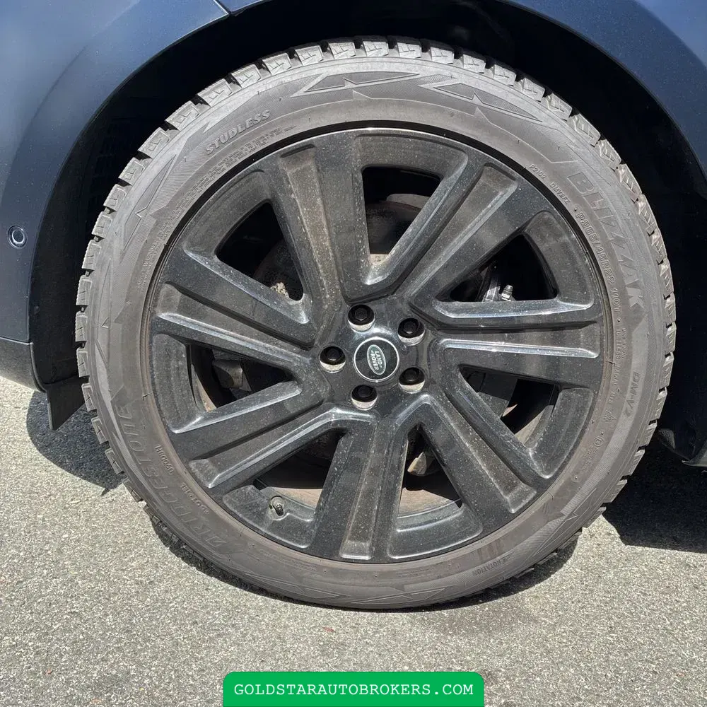 2023 Land Rover Range Rover P530 SE