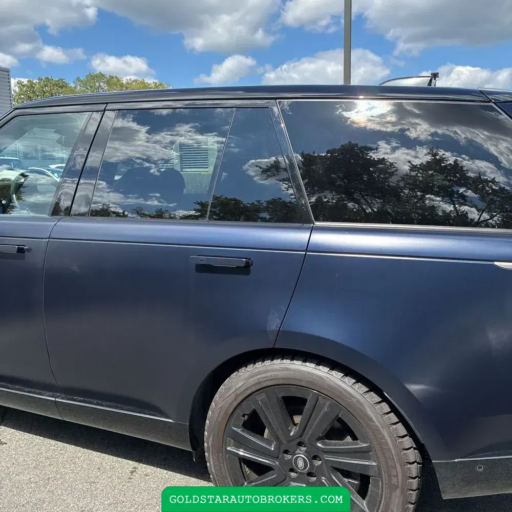 2023 Land Rover Range Rover P530 SE