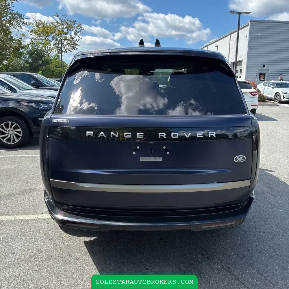 2023 Land Rover Range Rover P530 SE