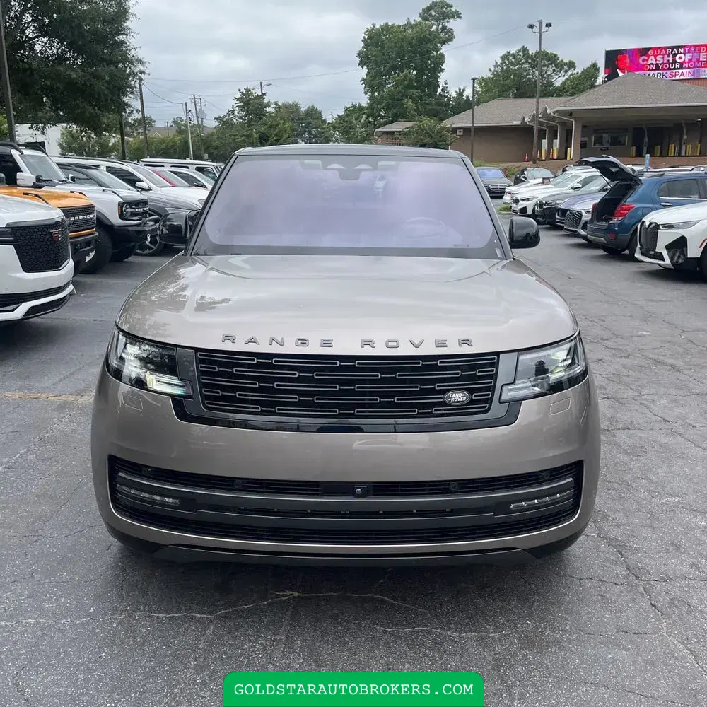 2023 Land Rover Range Rover SE