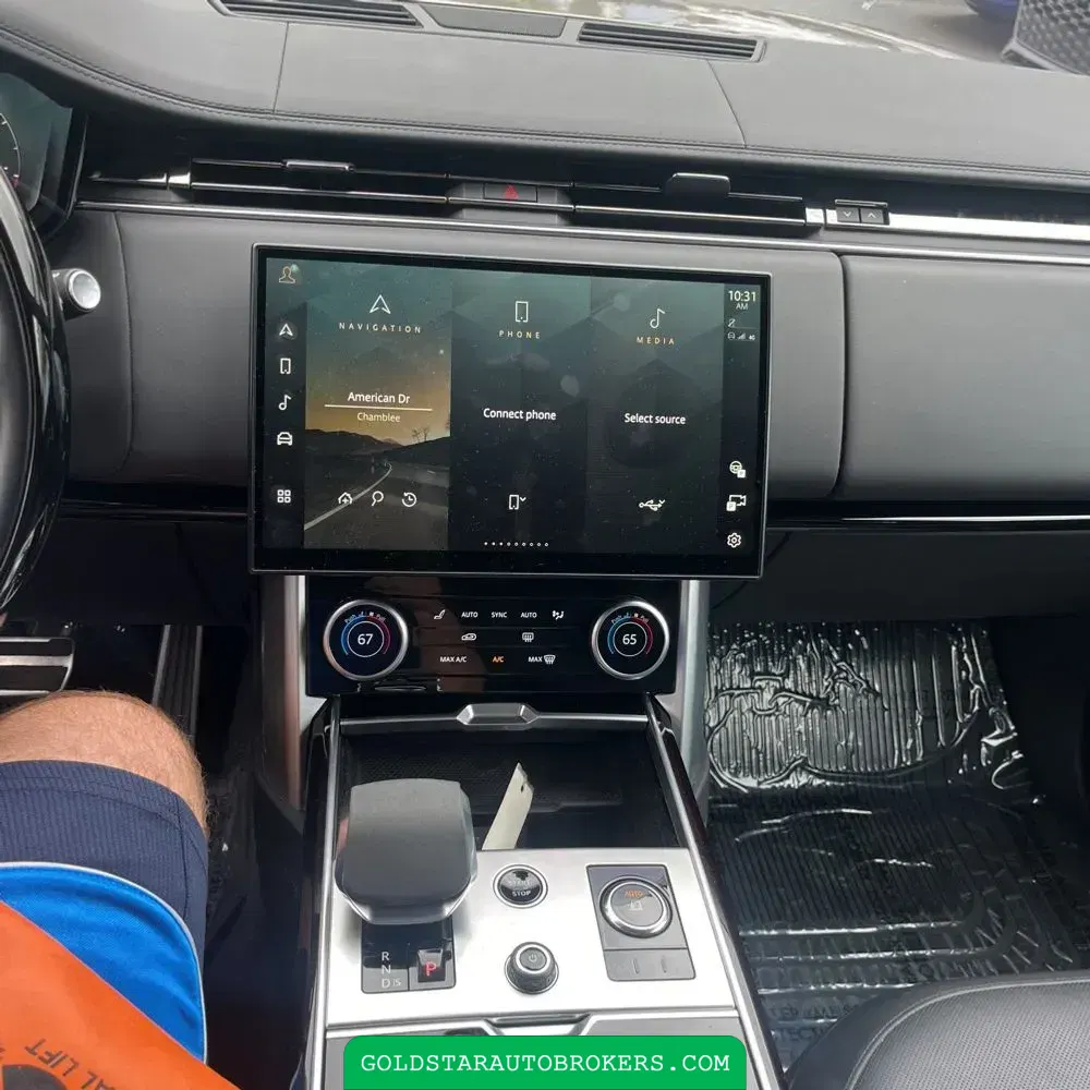 2023 Land Rover Range Rover SE