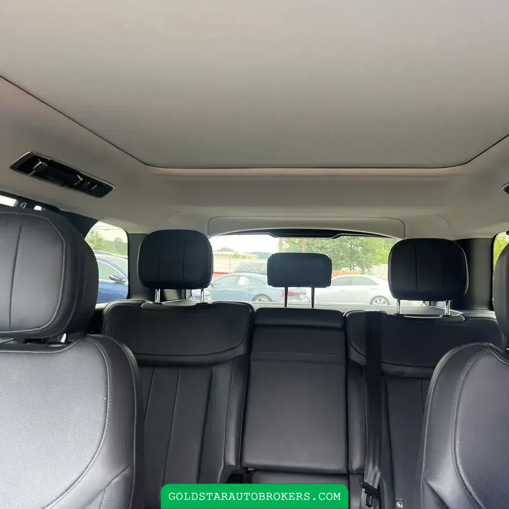 2023 Land Rover Range Rover SE