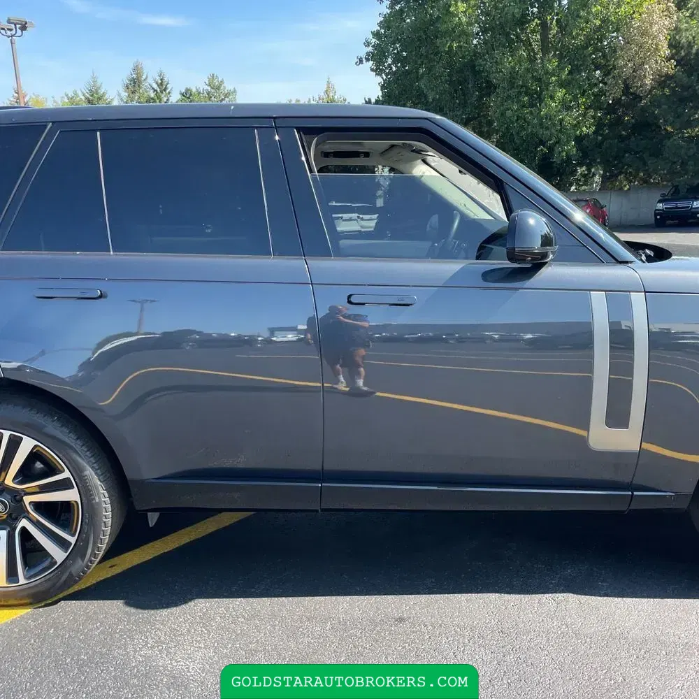 2023 Land Rover Range Rover P530 SE