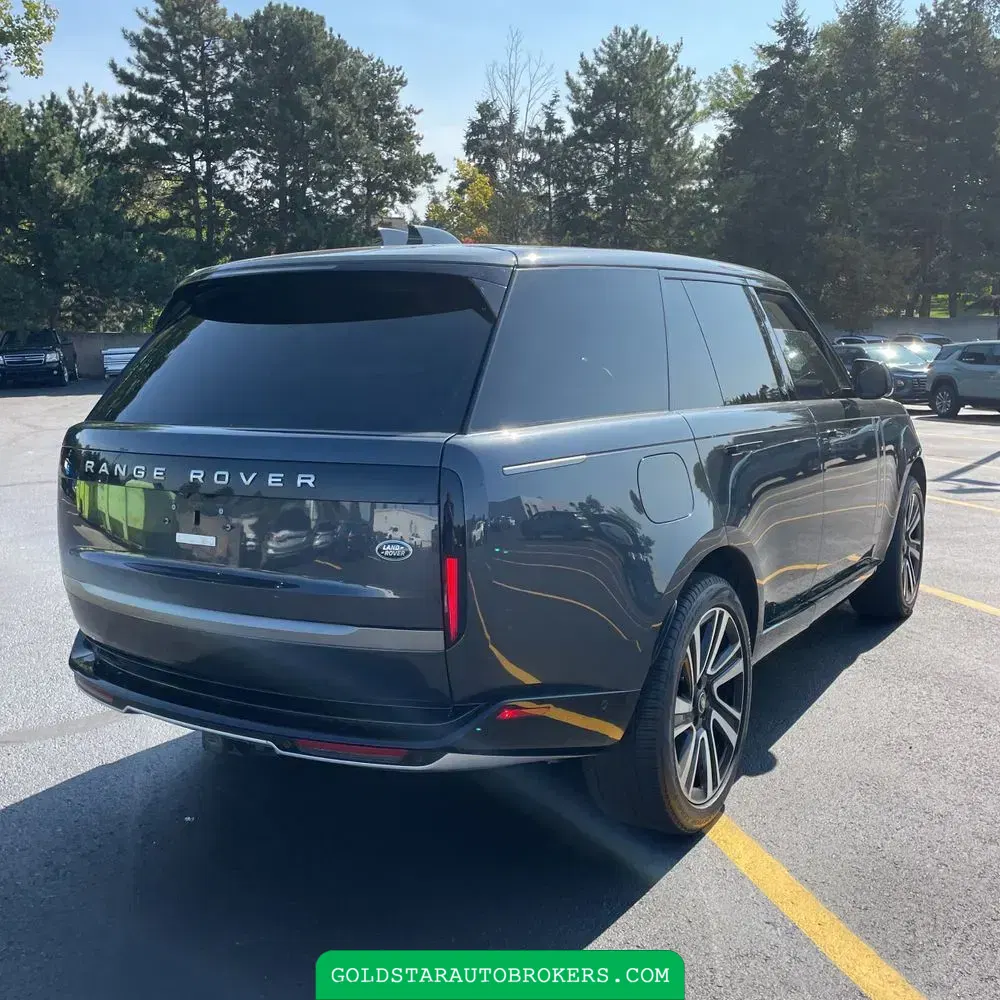 2023 Land Rover Range Rover P530 SE