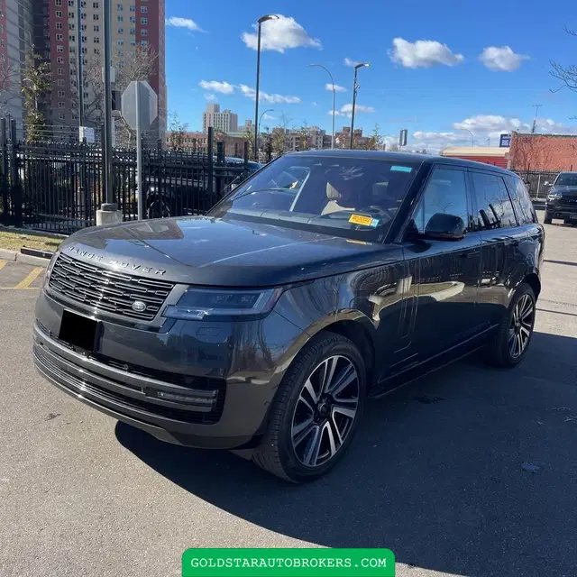 2023 Land Rover Range Rover P530 SE