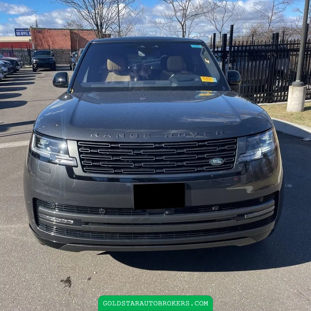 2023 Land Rover Range Rover P530 SE