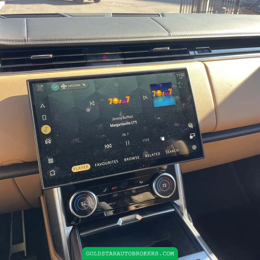 2023 Land Rover Range Rover P530 SE