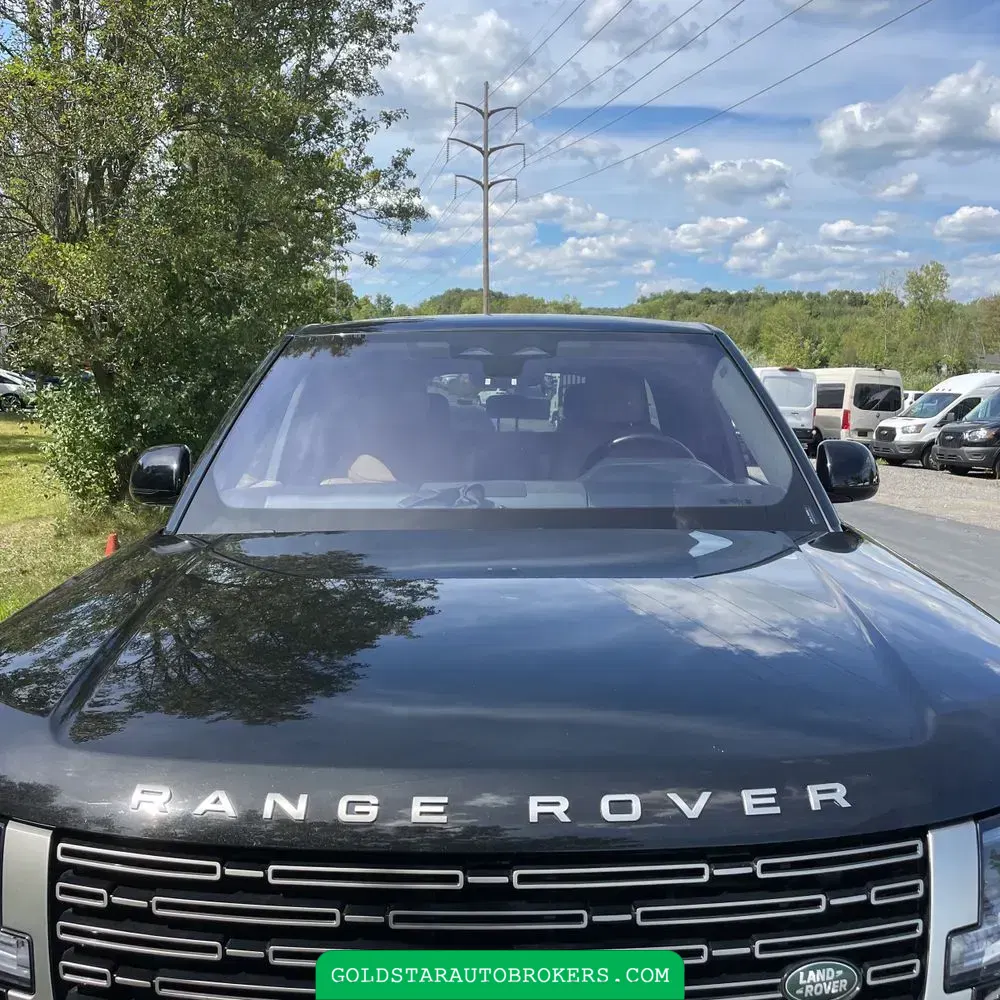 2023 Land Rover Range Rover SE