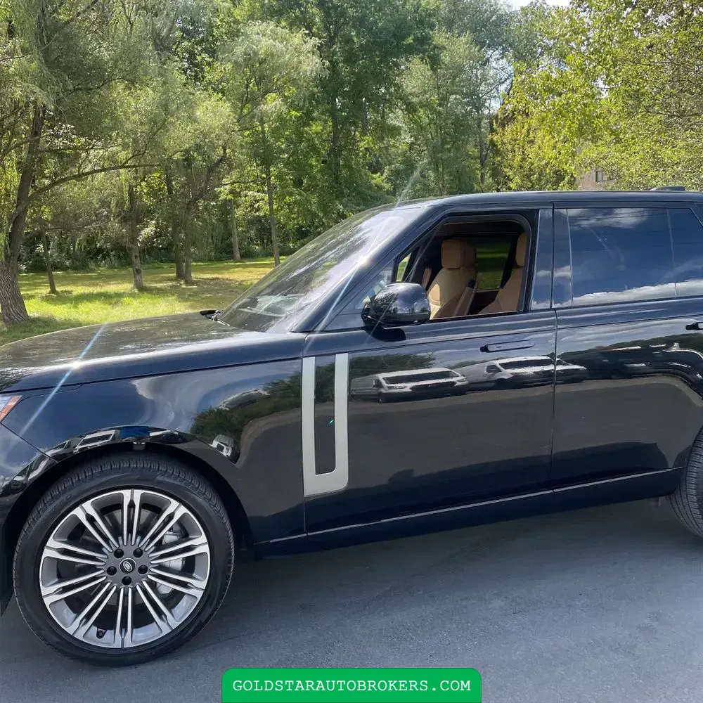 2023 Land Rover Range Rover SE