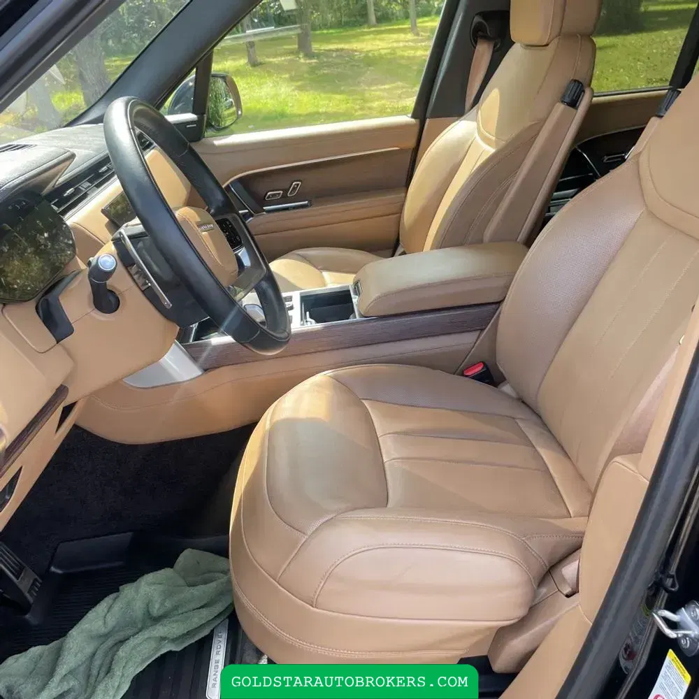 2023 Land Rover Range Rover SE