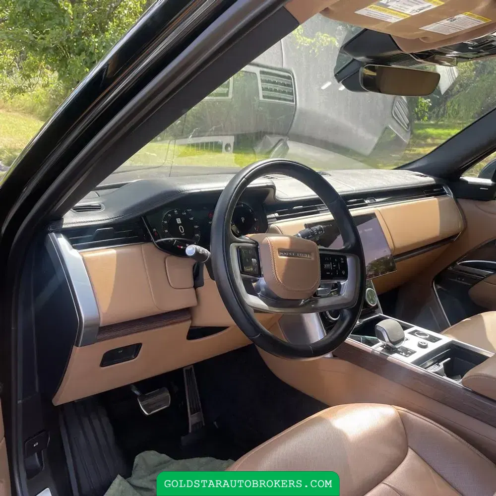 2023 Land Rover Range Rover SE