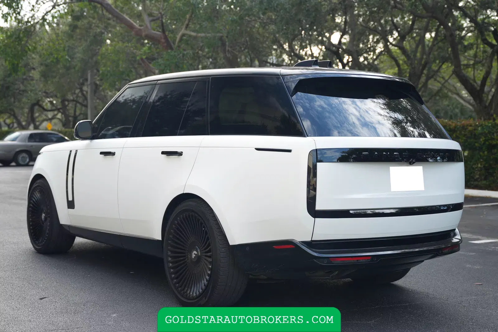 2023 Land Rover Range Rover SE