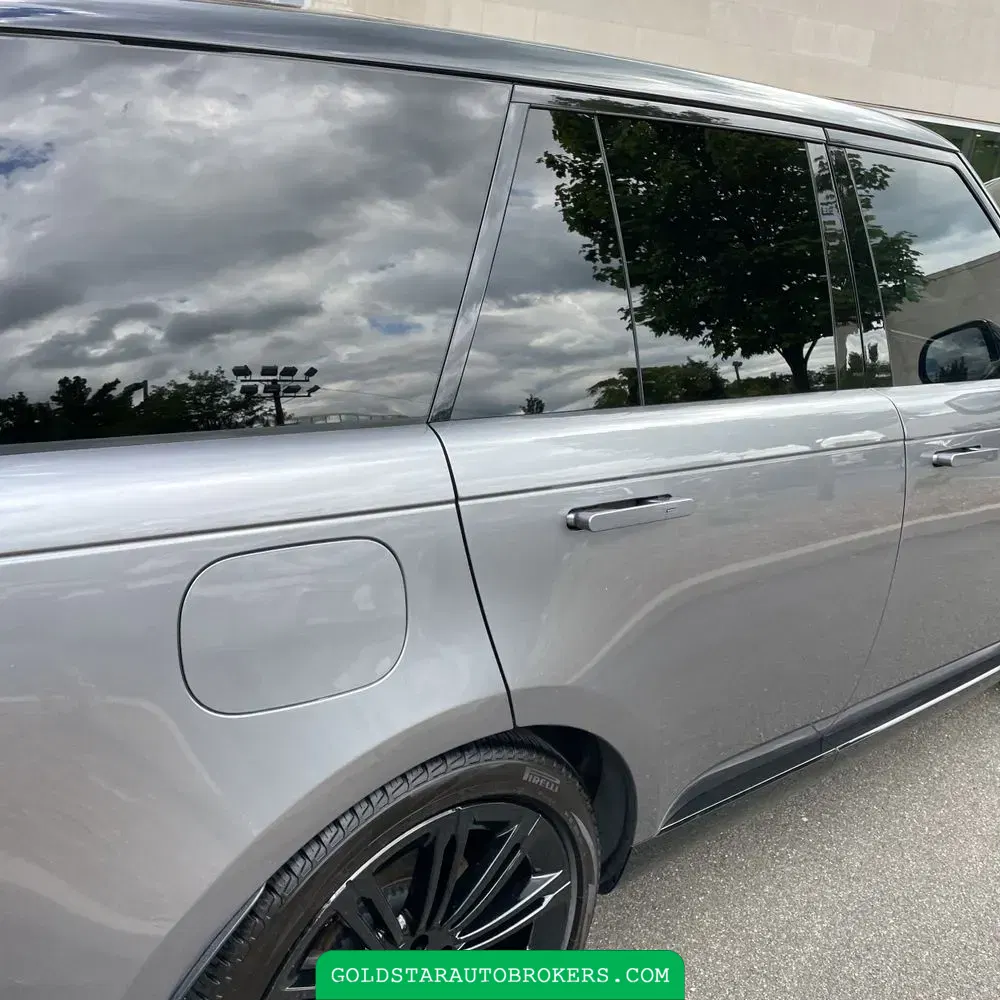 2023 Land Rover Range Rover SE