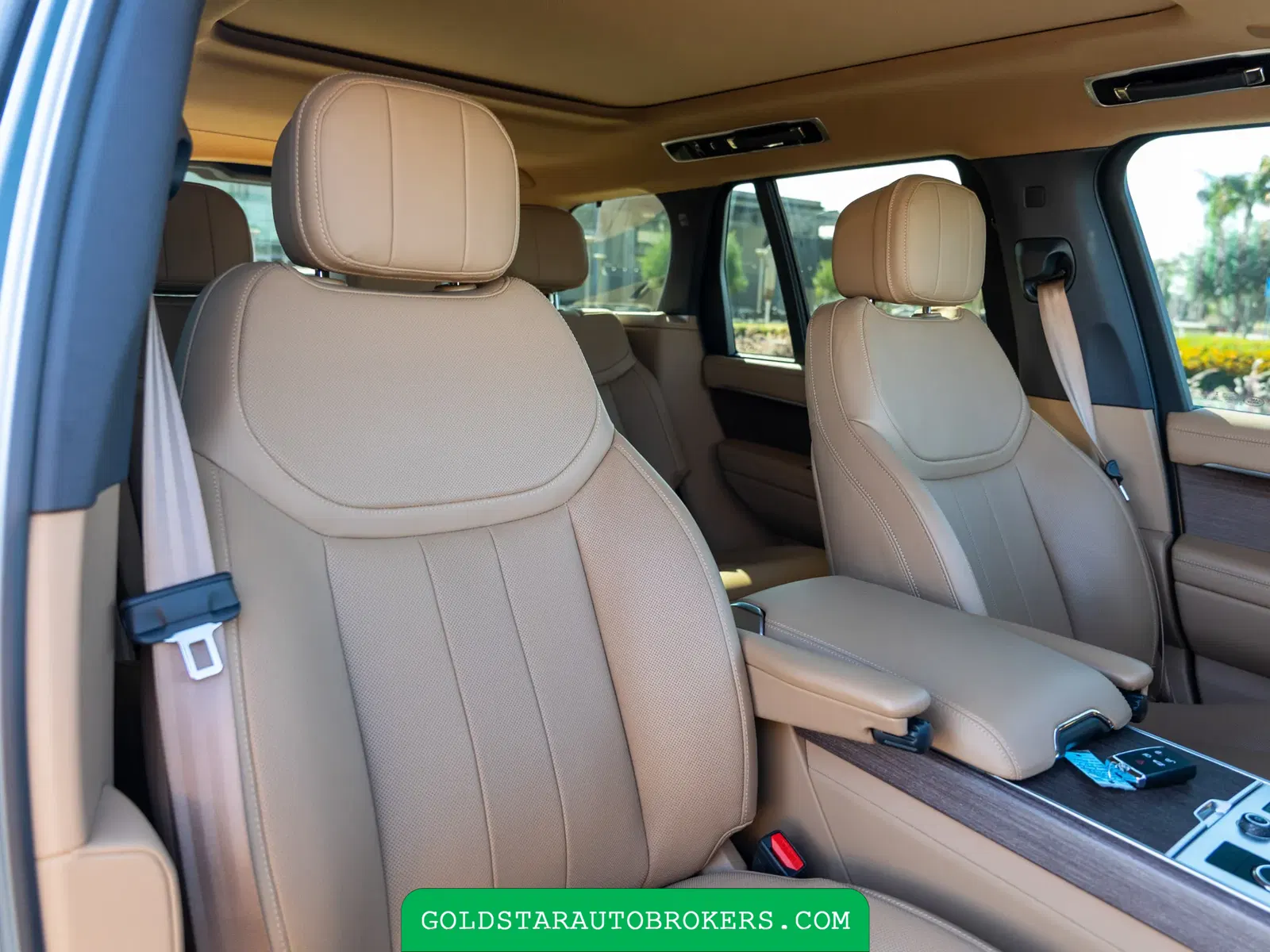 2023 Land Rover Range Rover P530 SE