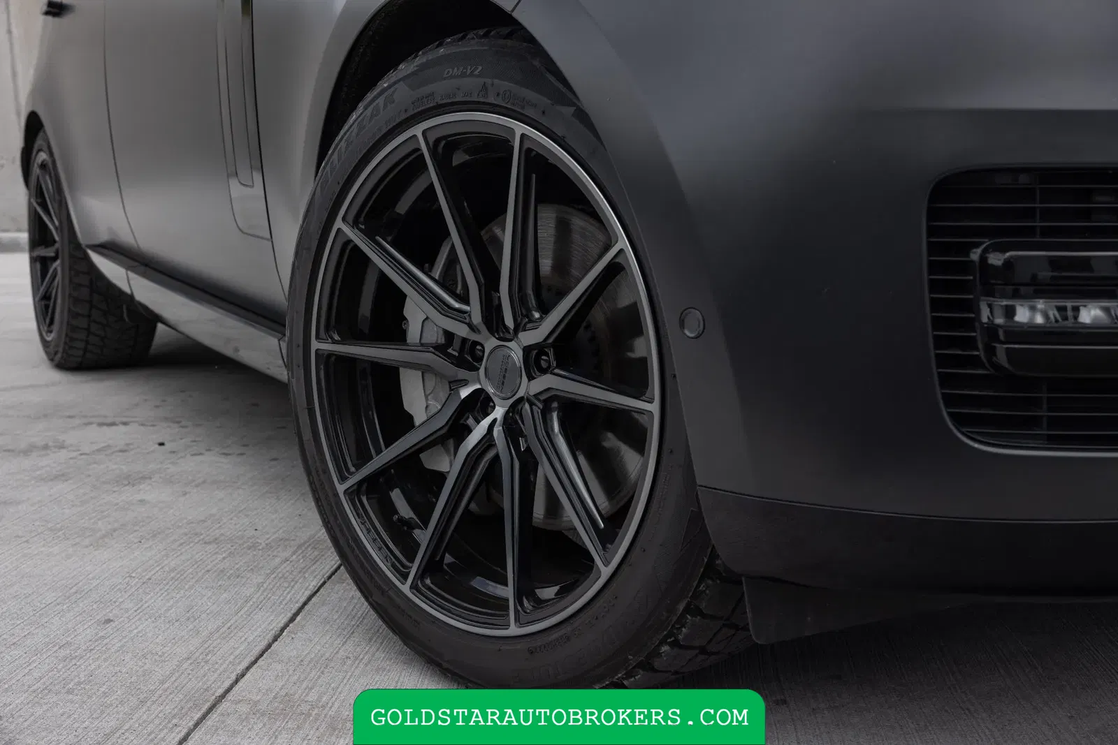 2023 Land Rover Range Rover P530 SE