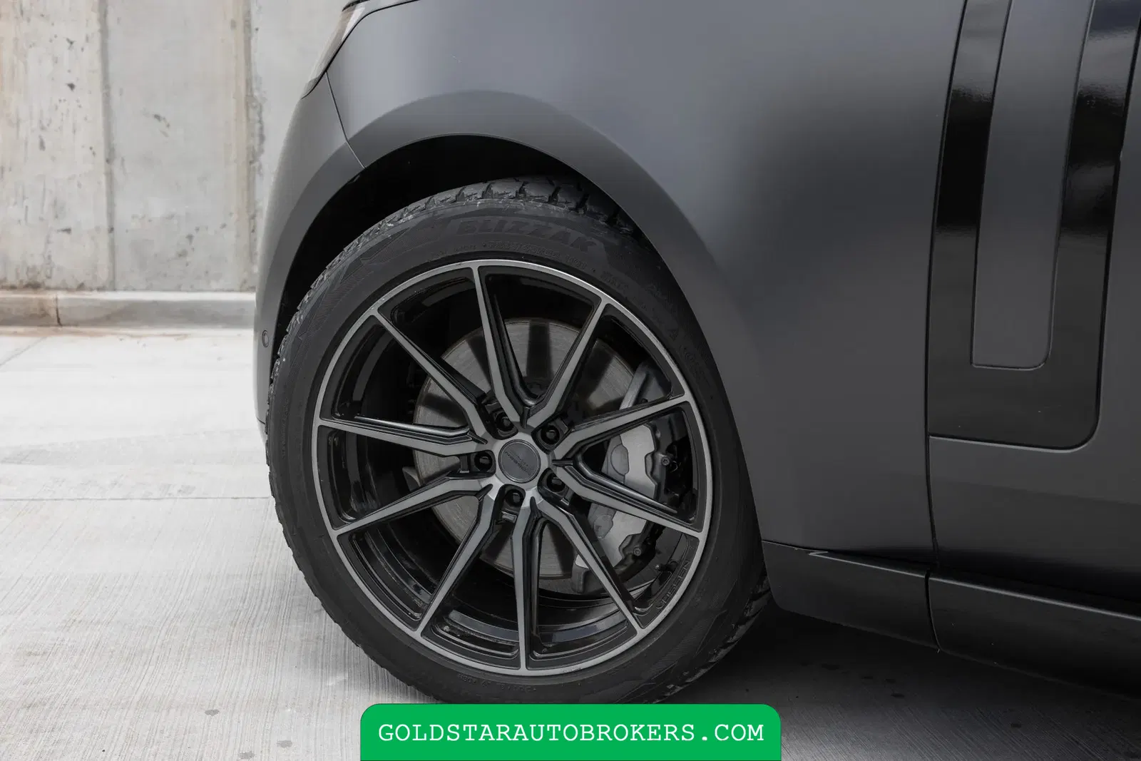 2023 Land Rover Range Rover P530 SE