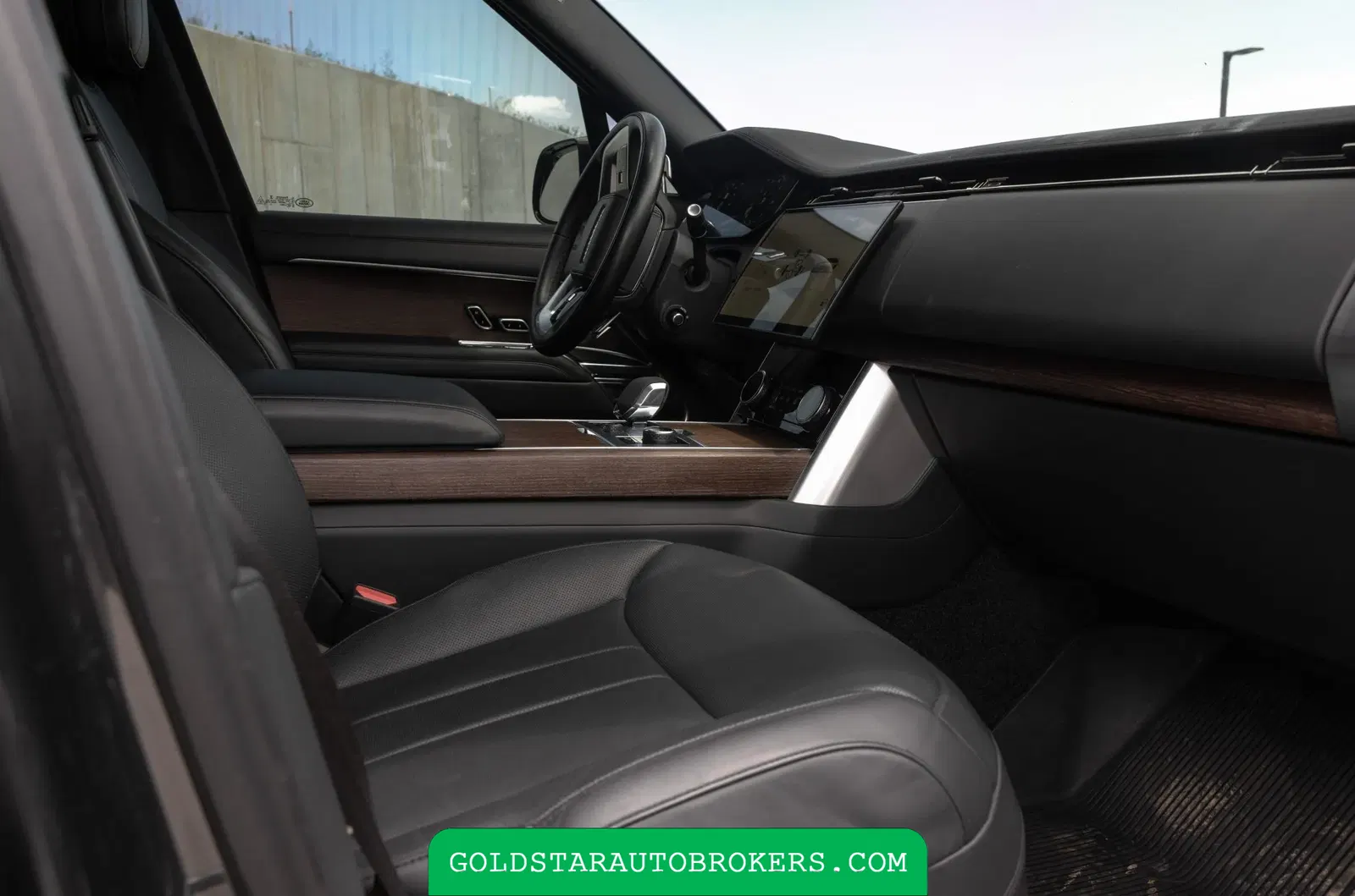 2023 Land Rover Range Rover P530 SE