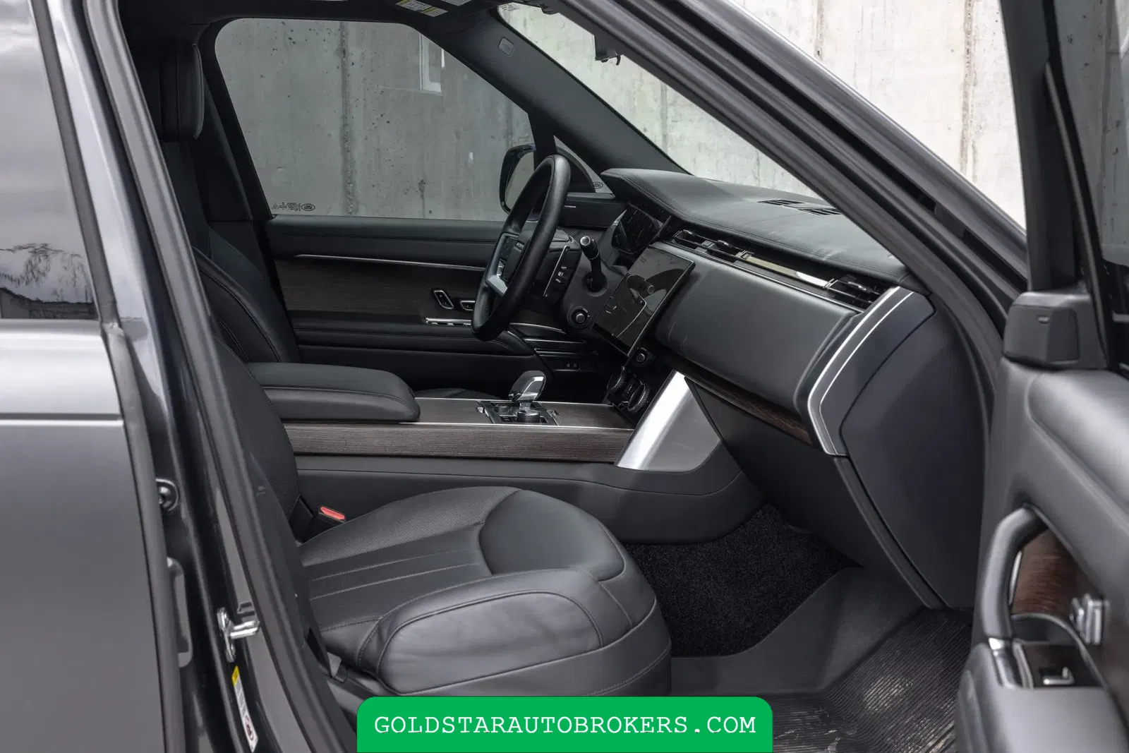 2023 Land Rover Range Rover P530 SE