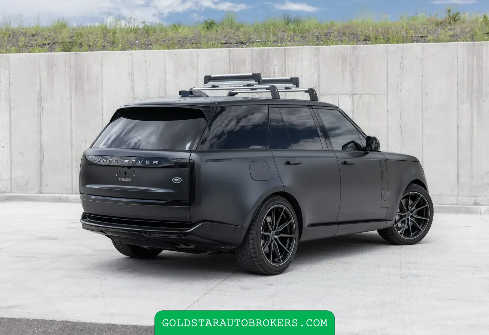 2023 Land Rover Range Rover P530 SE