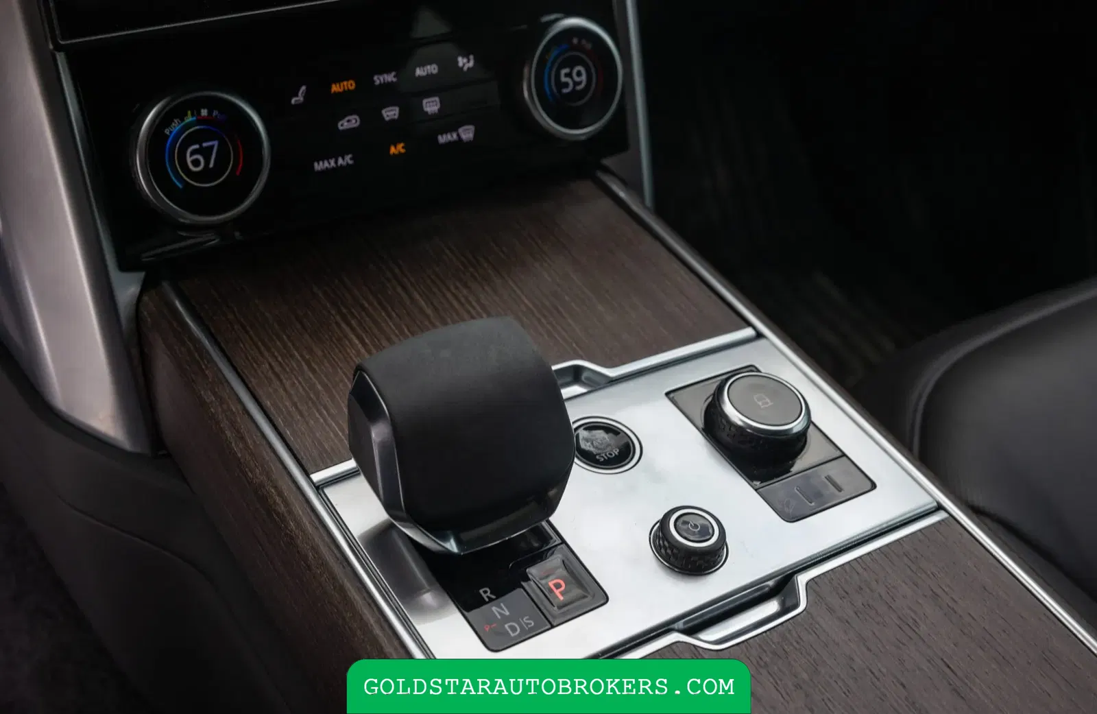 2023 Land Rover Range Rover P530 SE