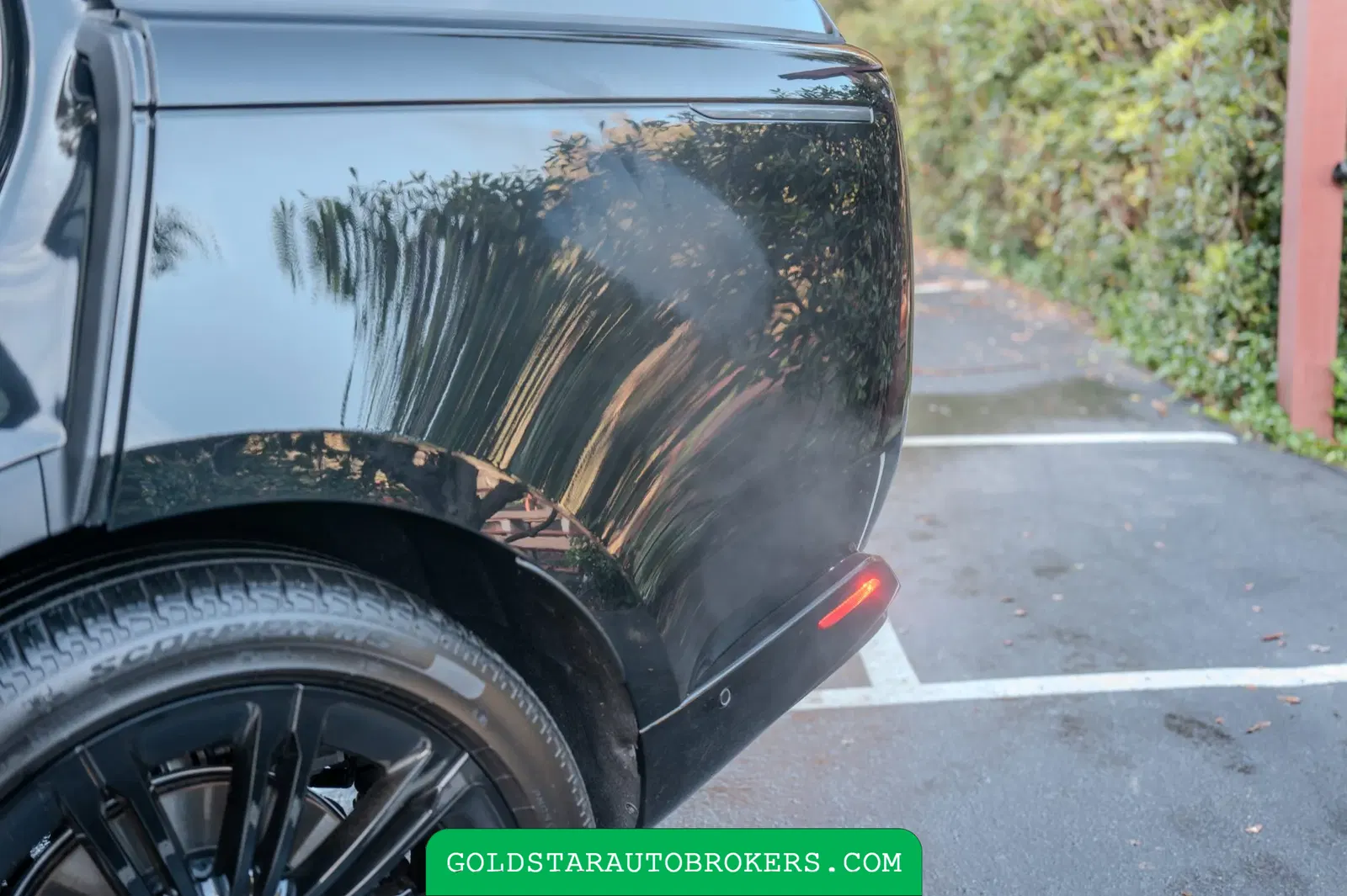 2025 Land Rover Range Rover P530 SE