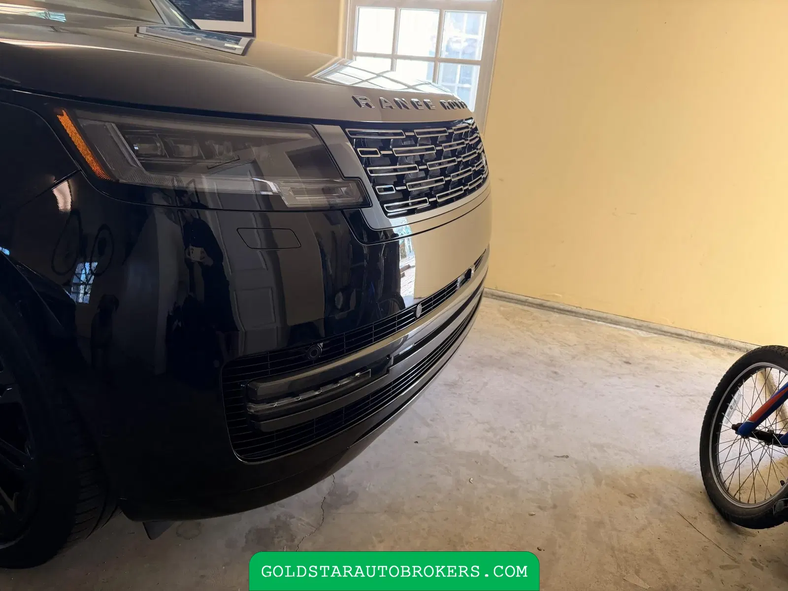 2025 Land Rover Range Rover P530 SE