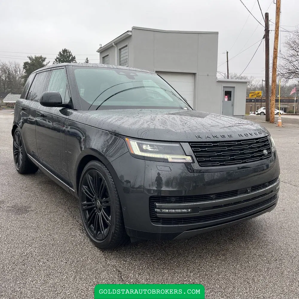 2024 Land Rover Range Rover P530 SE