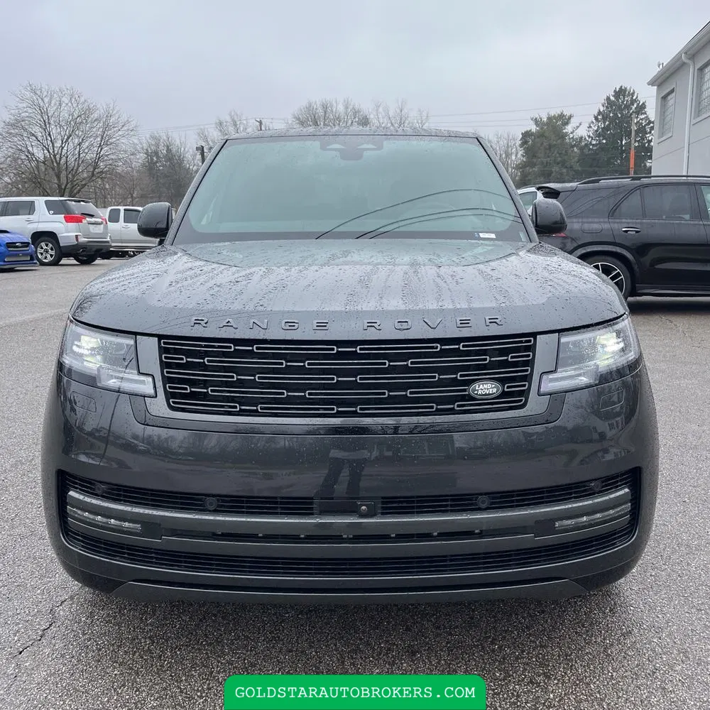 2024 Land Rover Range Rover P530 SE