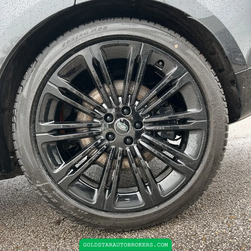 2024 Land Rover Range Rover P530 SE