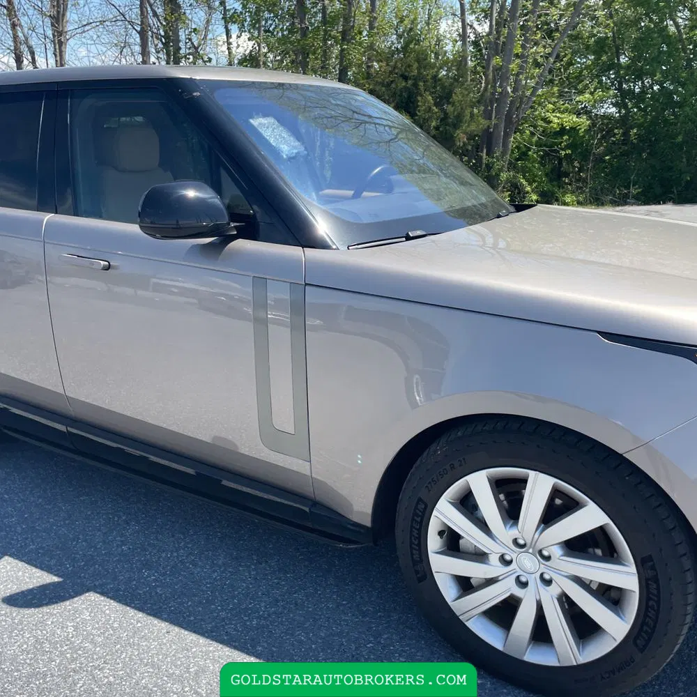 2023 Land Rover Range Rover P440e SE