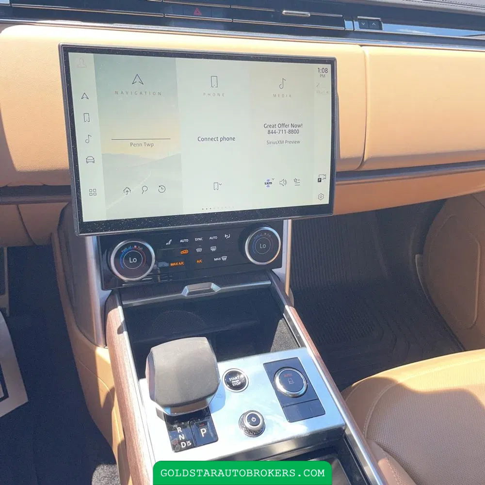 2023 Land Rover Range Rover P440e SE