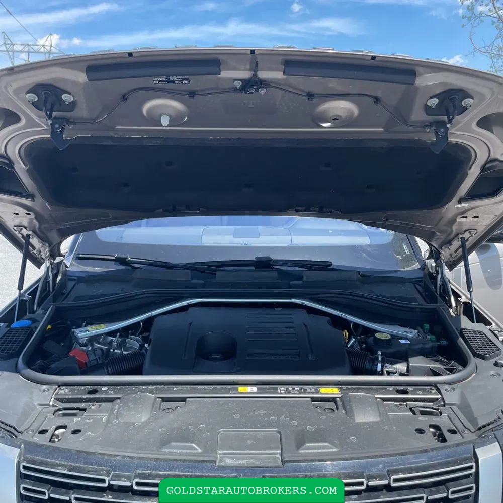 2023 Land Rover Range Rover P440e SE