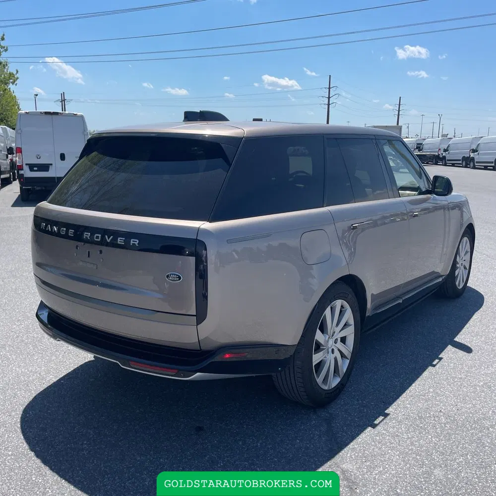 2023 Land Rover Range Rover P440e SE