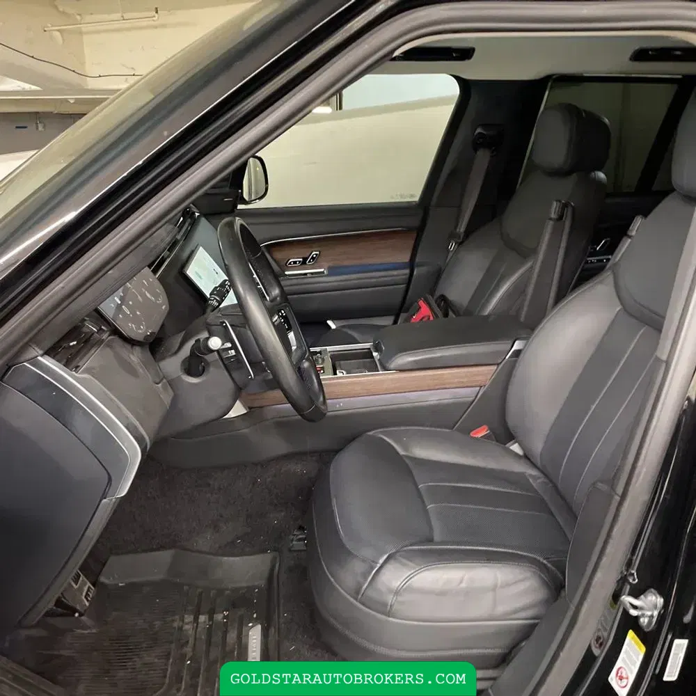 2023 Land Rover Range Rover SE