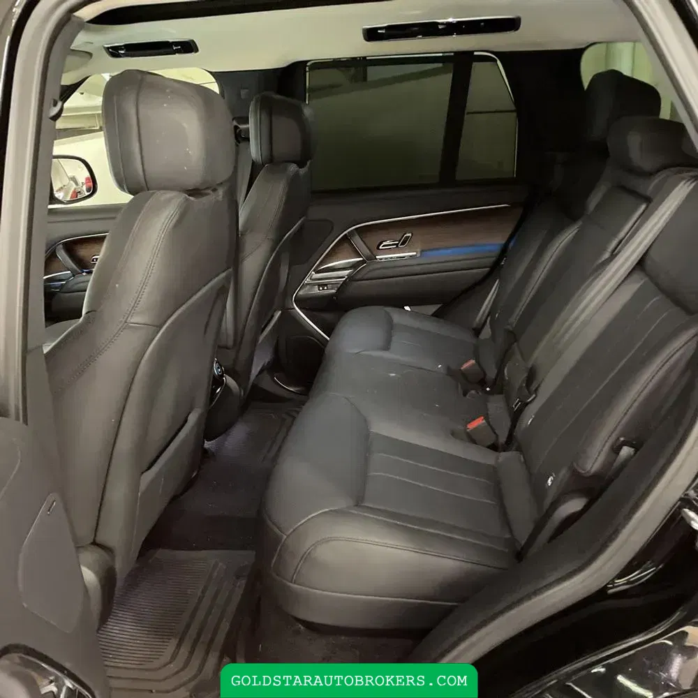 2023 Land Rover Range Rover SE