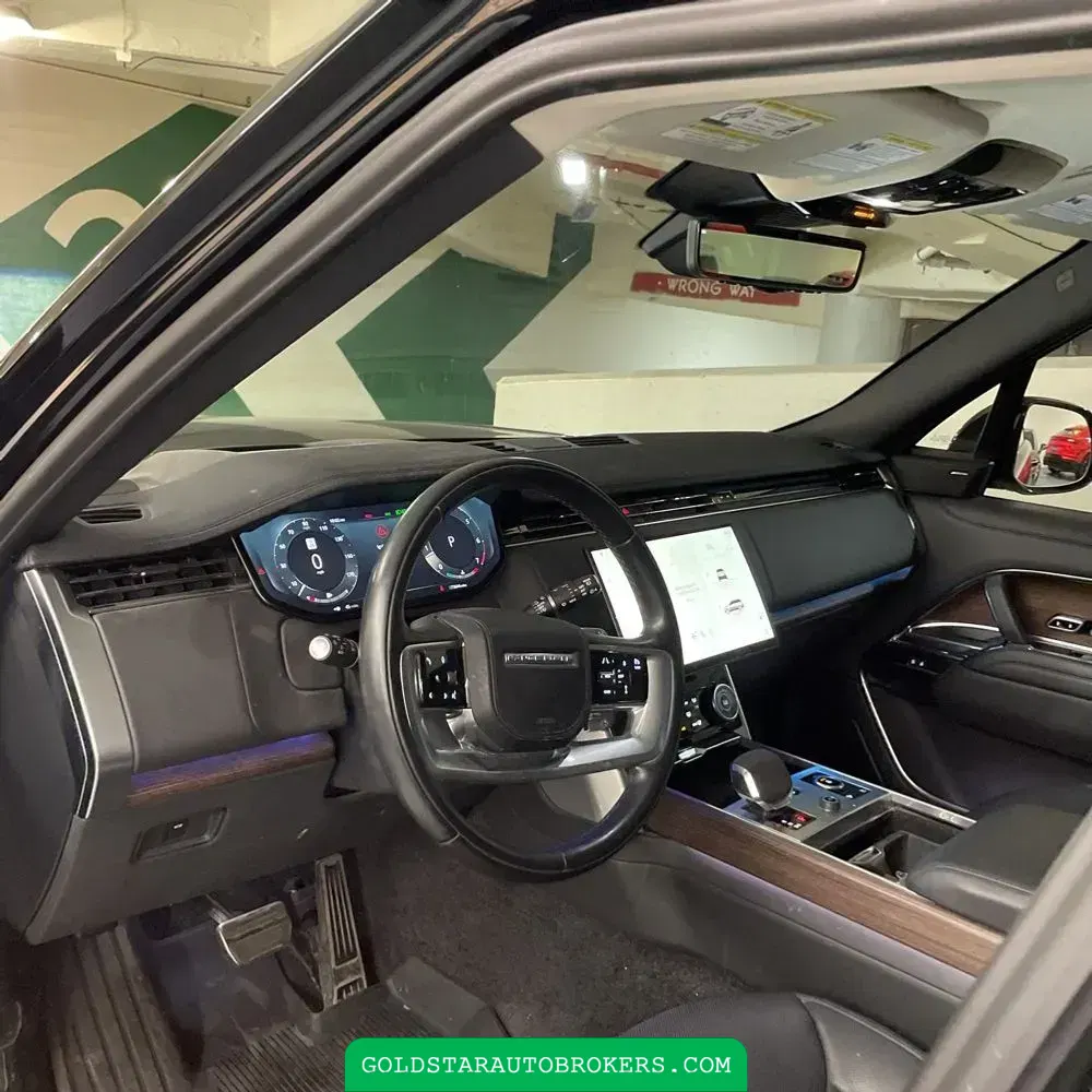 2023 Land Rover Range Rover SE