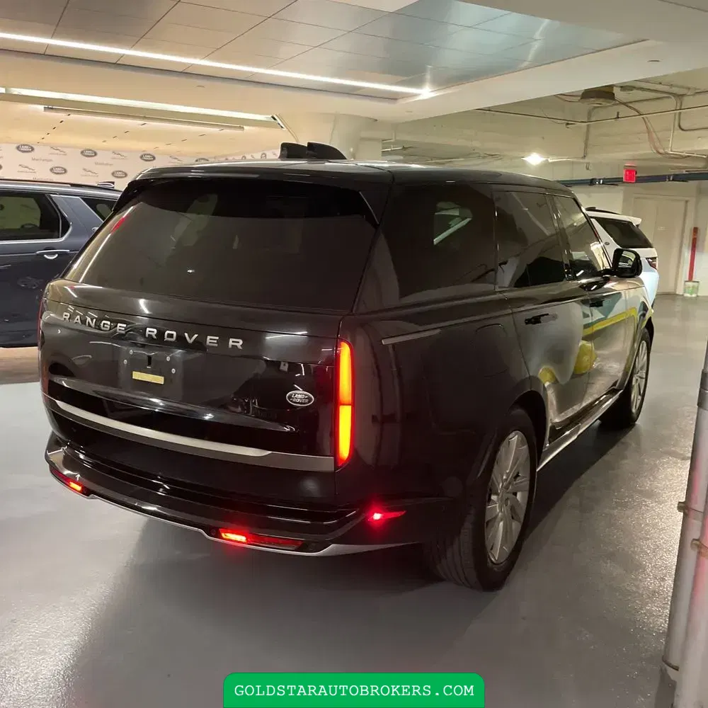 2023 Land Rover Range Rover SE