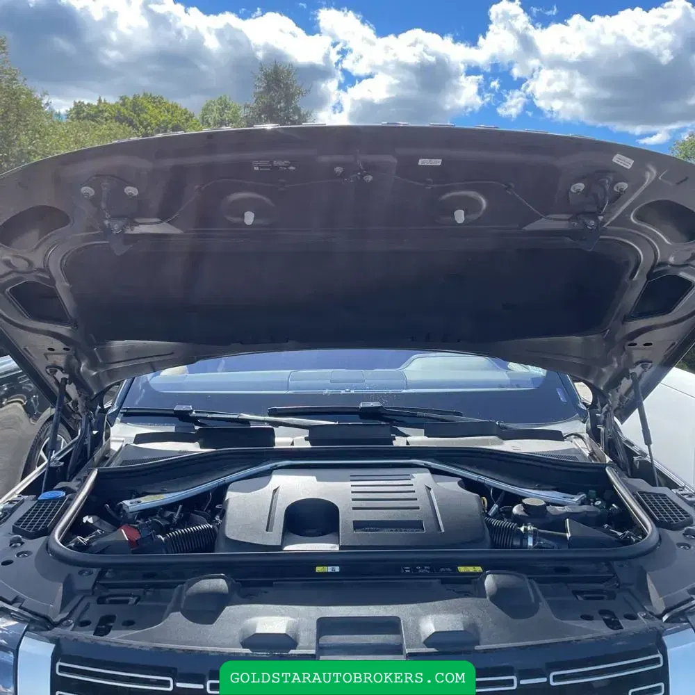 2023 Land Rover Range Rover SE
